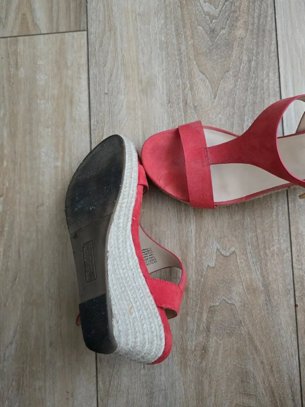 Kenneth Cole Reaction Women's Card Espadrille Wedge Spiced Coral Sandal size 8